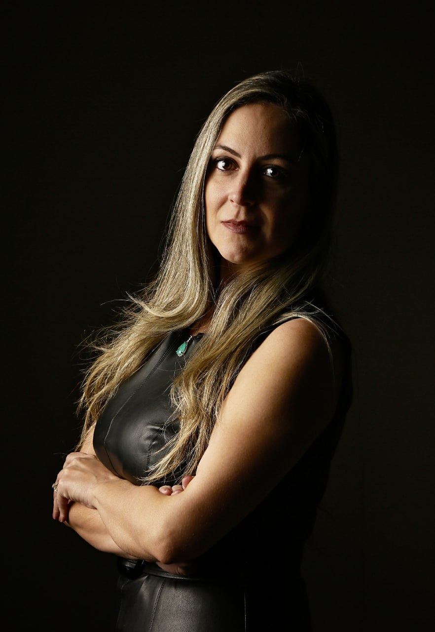 Dra. Amanda Russo Nobre - Advogada especialista em Golpes Financeiros